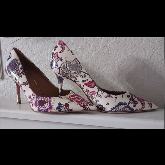 Tori Burch Elana Heel. Nearly New! Never worn. - Picture 2 of 11